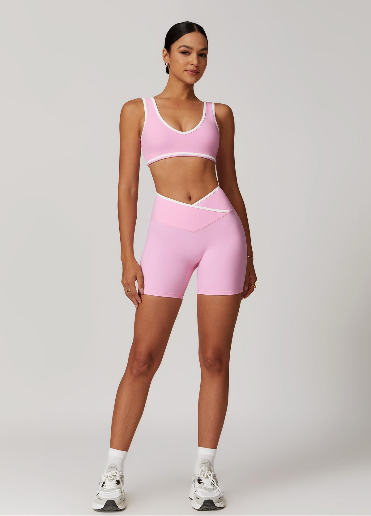 V Short Set
