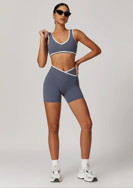 V Short Set